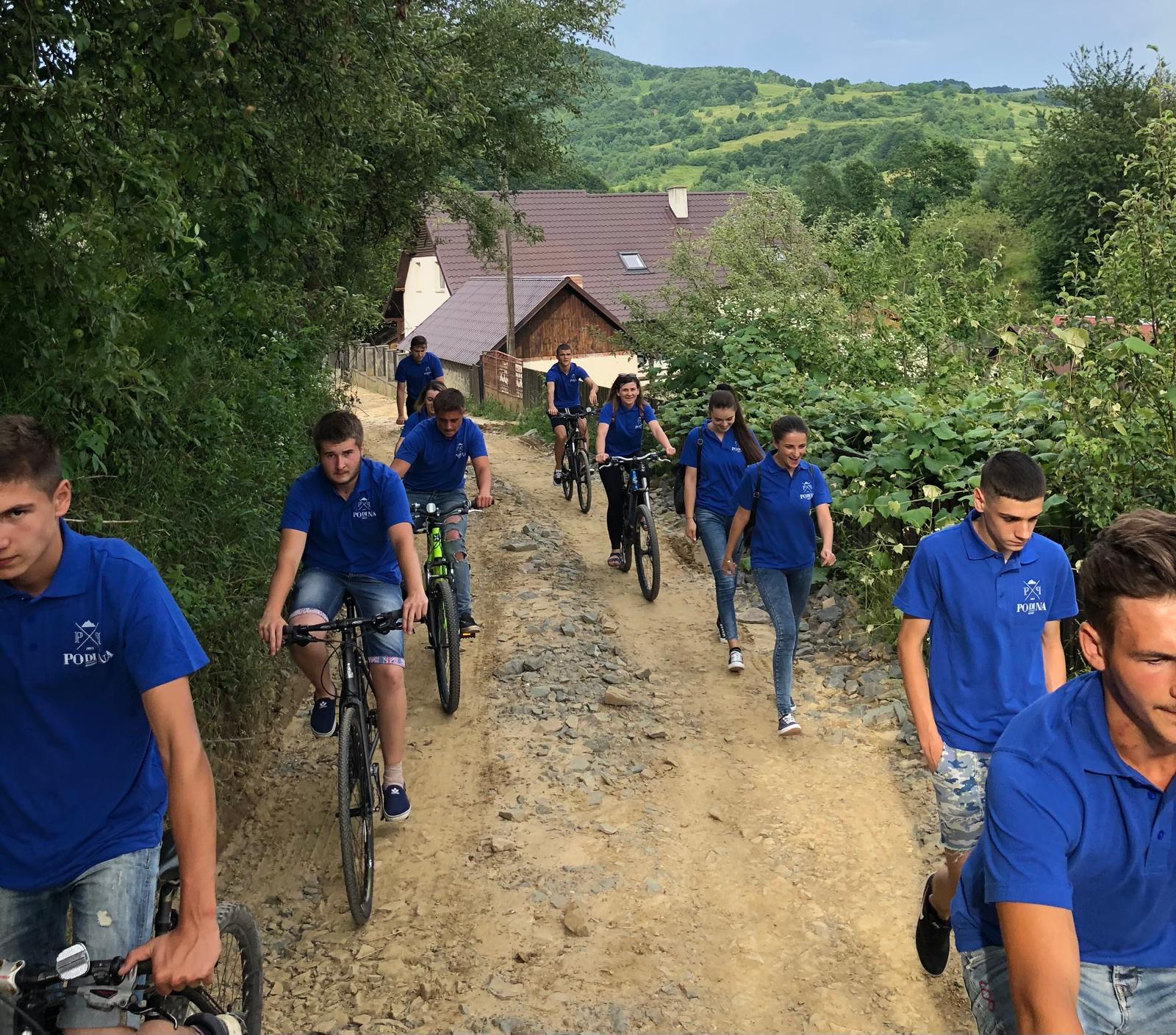 Plimbare cu bicicleta în natură la Podina Resort
